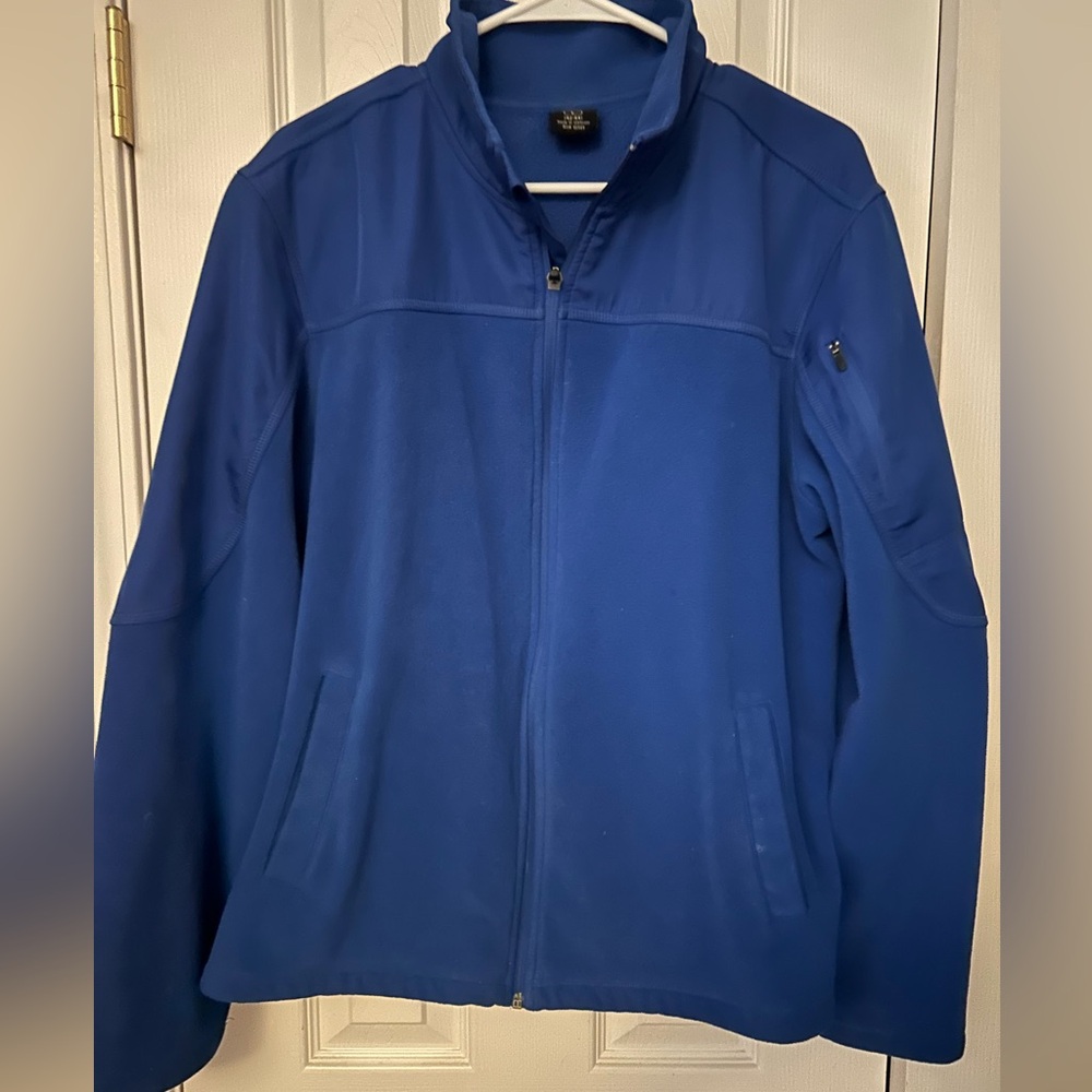 STARTER JACKET. EUC. Size L